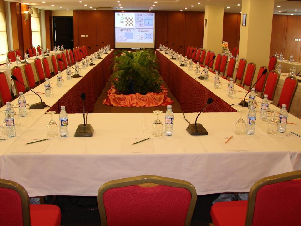 Angkor Riviera Hotel Siem Reap Dış mekan fotoğraf