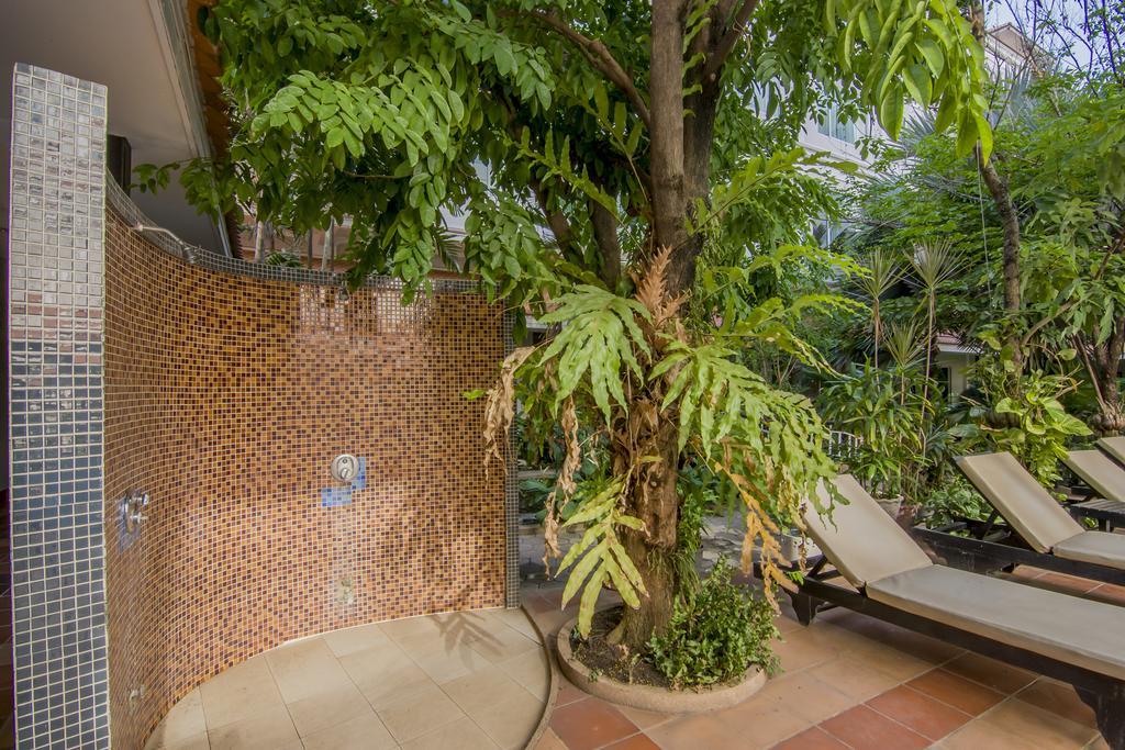 Angkor Riviera Hotel Siem Reap Dış mekan fotoğraf