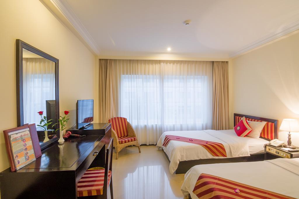 Angkor Riviera Hotel Siem Reap Dış mekan fotoğraf