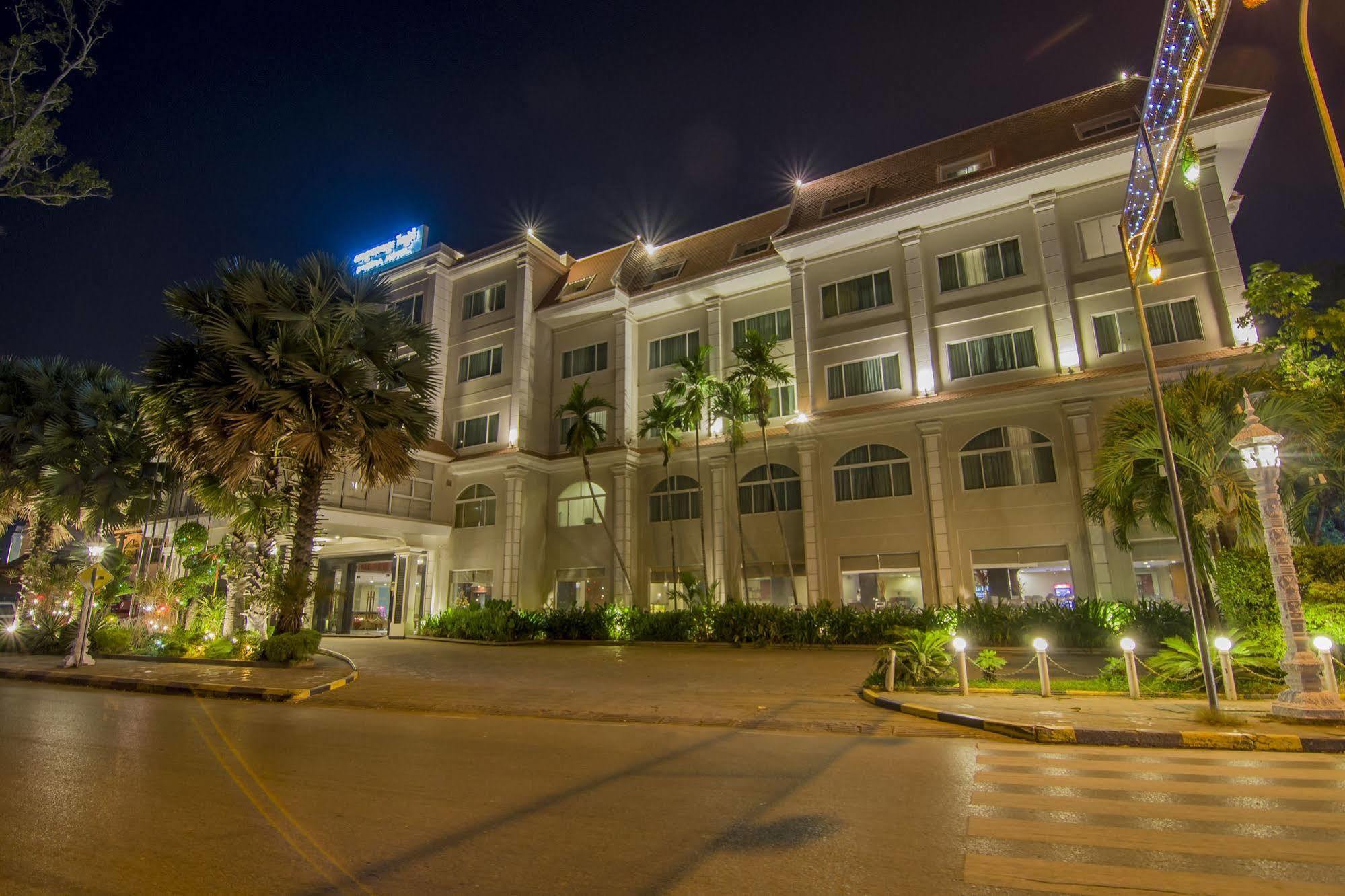 Angkor Riviera Hotel Siem Reap Dış mekan fotoğraf